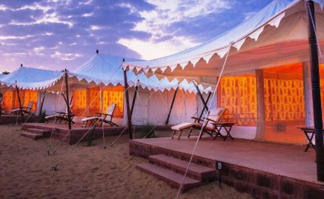 Luxury Desert Camp Tour